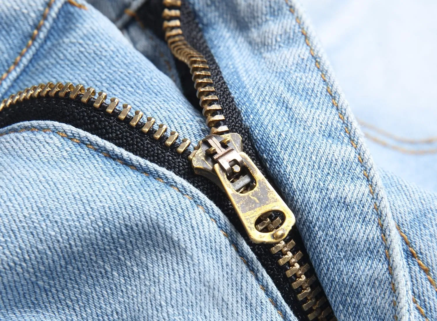 Men's Distressed Ripped Slim Fit Denim Jeans Pants