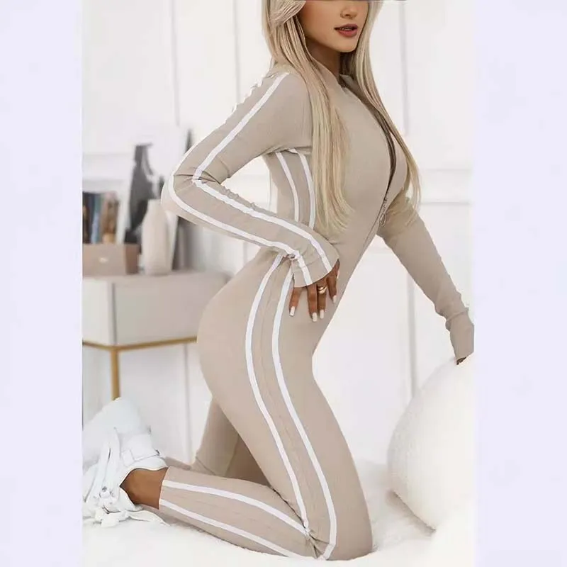 ✨New Arrival✨Women's Sporty Zip-Up Long-Sleeve Jumpsuit