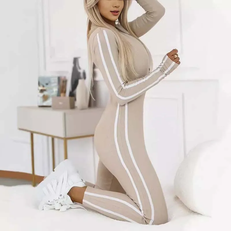 ✨New Arrival✨Women's Sporty Zip-Up Long-Sleeve Jumpsuit