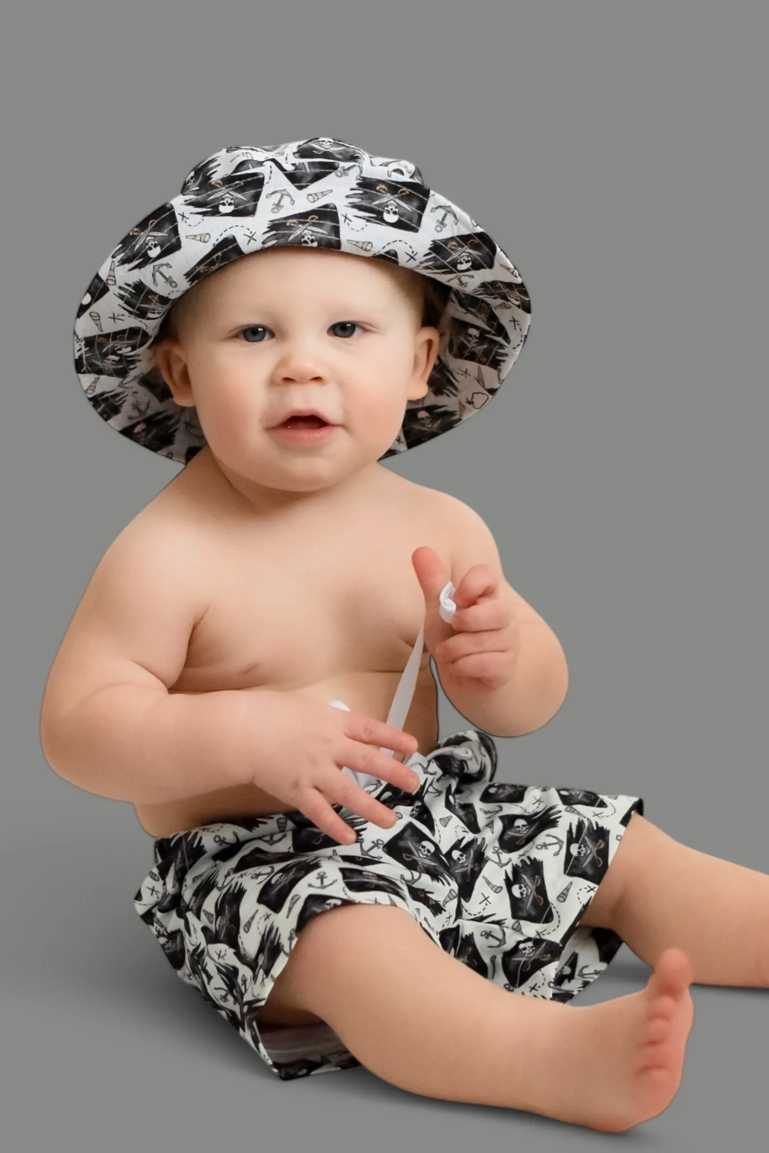 PIRATE CREW BOY'S DREAM SWIM TRUNKS