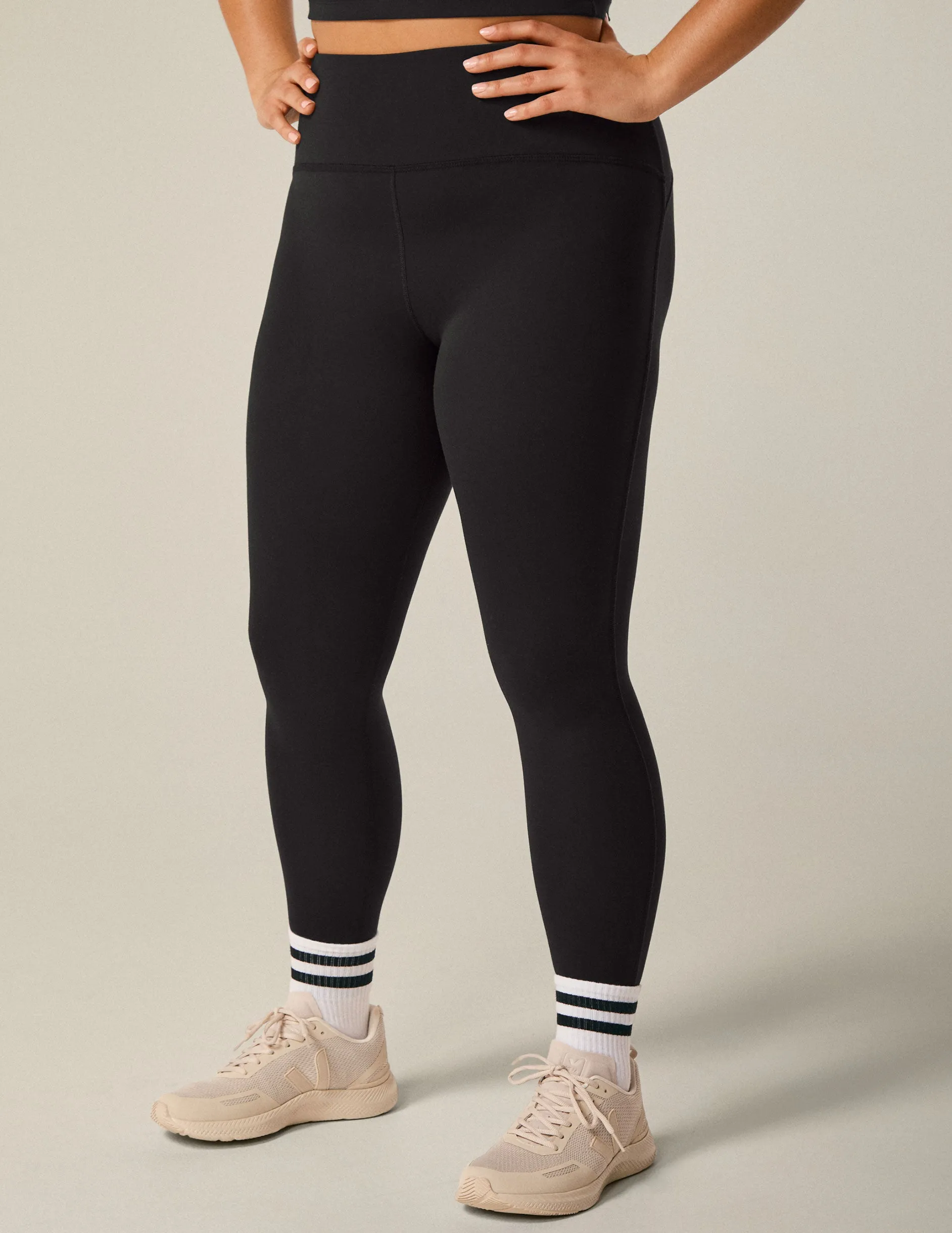 POWERBEYOND™ Strive Midi Legging