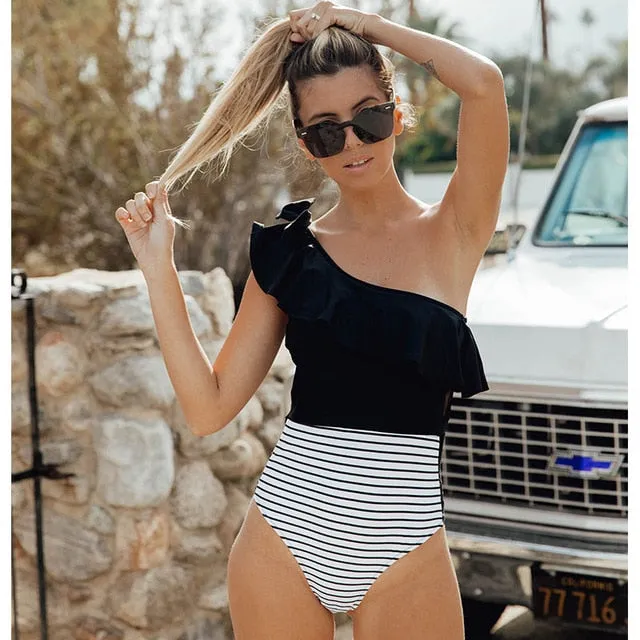 Sexy One Shoulder Ruffle Swimwear 2019