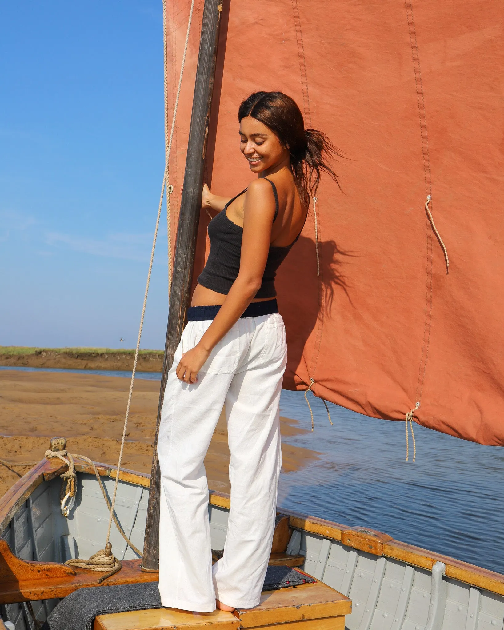 White & Navy Flipin' Linen Trouser