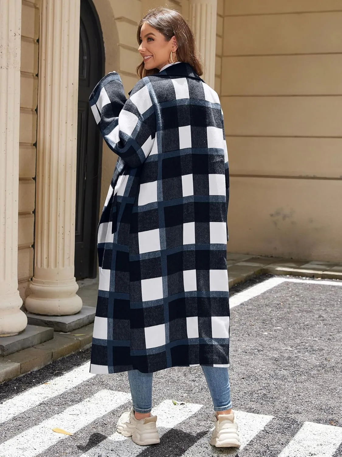 Women's Oversized Plaid Wool Coat Casual Lapel Collar Double Breasted Winter Long Pea Coat with Pockets