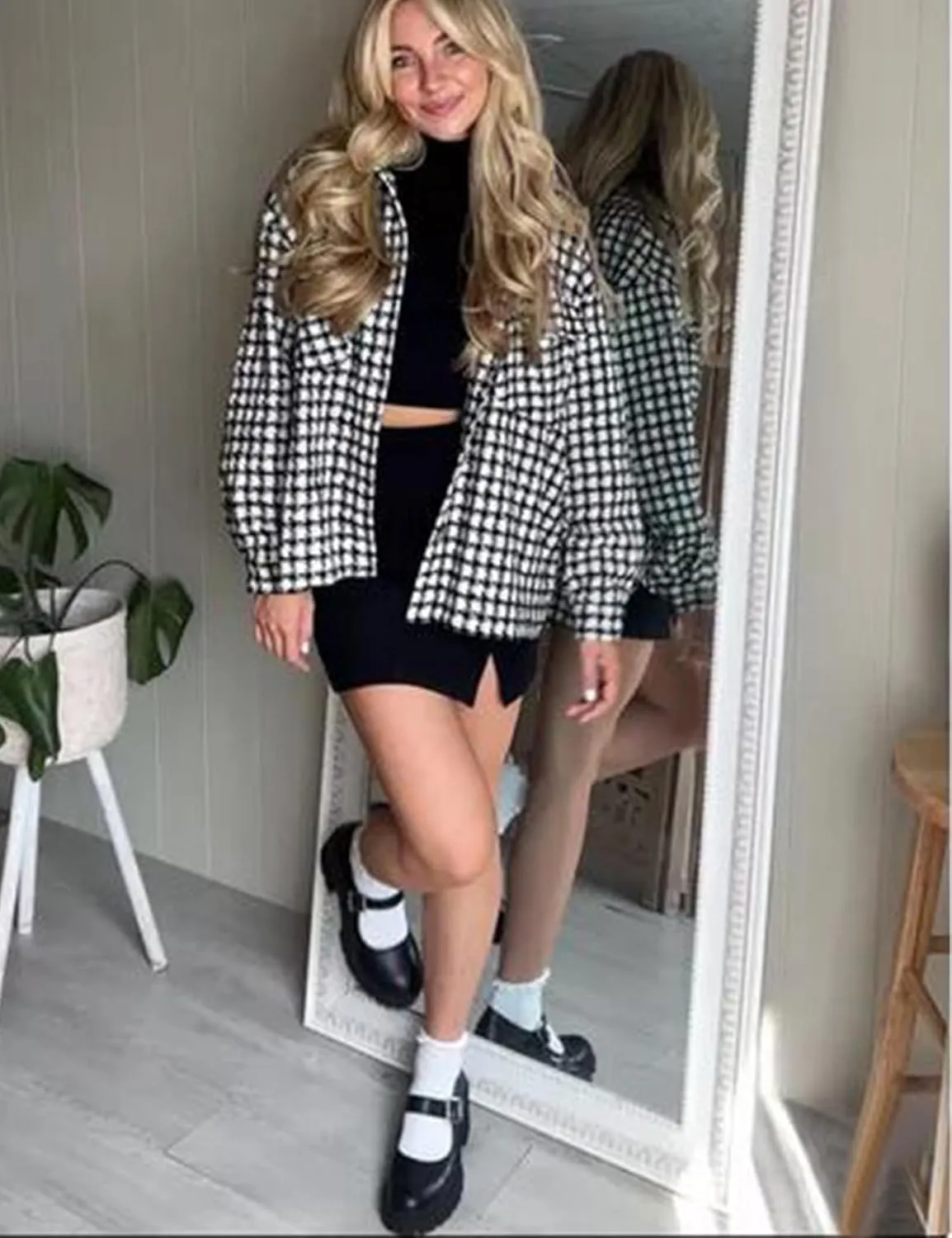 Yimoon Plaid Jacket Women Casual Houndstooth Jacket Flannel Shacket Loose Long Sleeve Shirt Button Down Shacket with Pockets